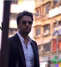 بنیامین بهادری جادوگر گیسو